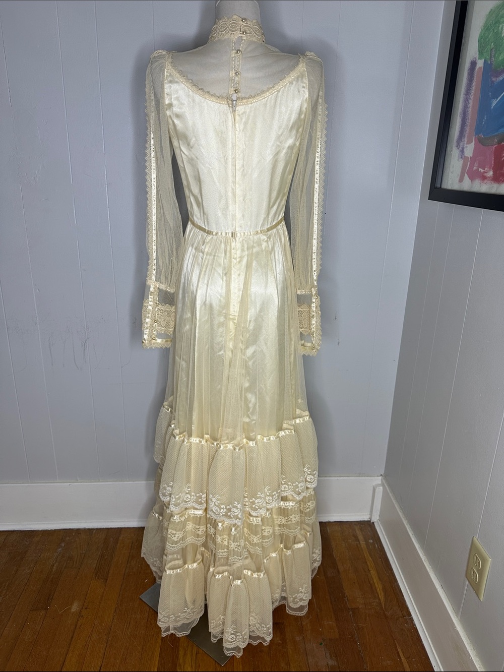 Vintage 1970s Gunne Sax Bridal Collection Cream Lace Victorian Wedding Dress - Picture 2 of 9